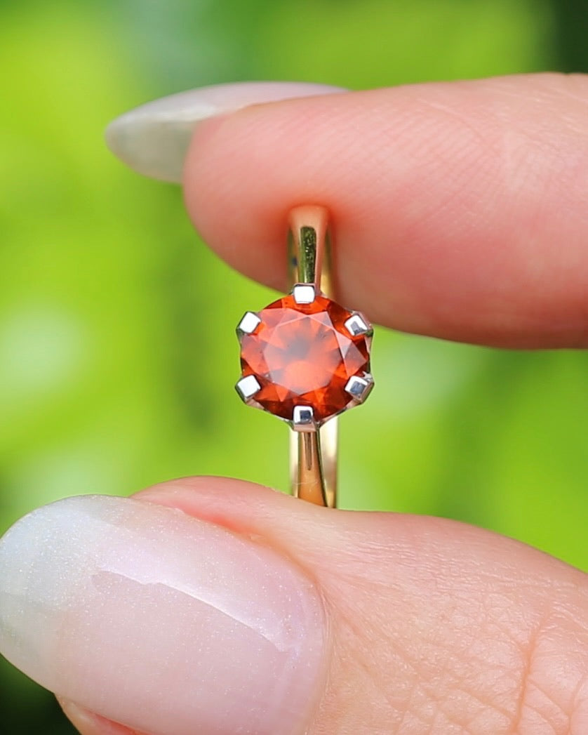 East African 1.28ct Vivid Orange Spessartite Garnet, Vintage 18ct Mixed Metal Setting, size L or 5.75 with valuation