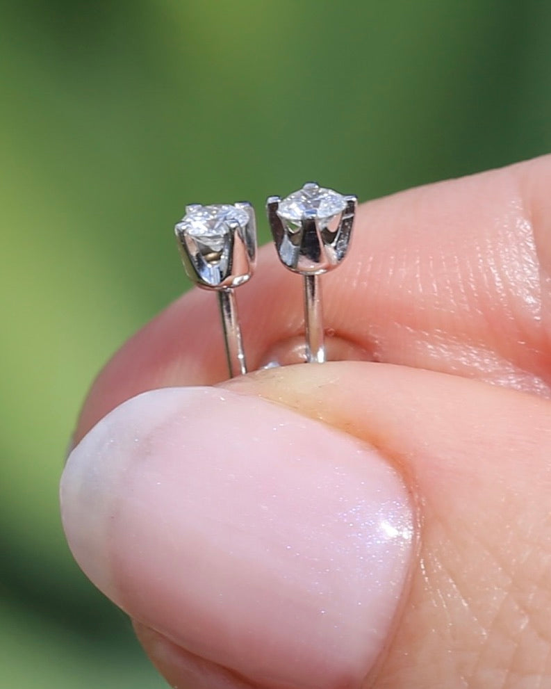 0.25ct TDW Diamond 4 Claw Studs, 9ct White Gold, 0.77g