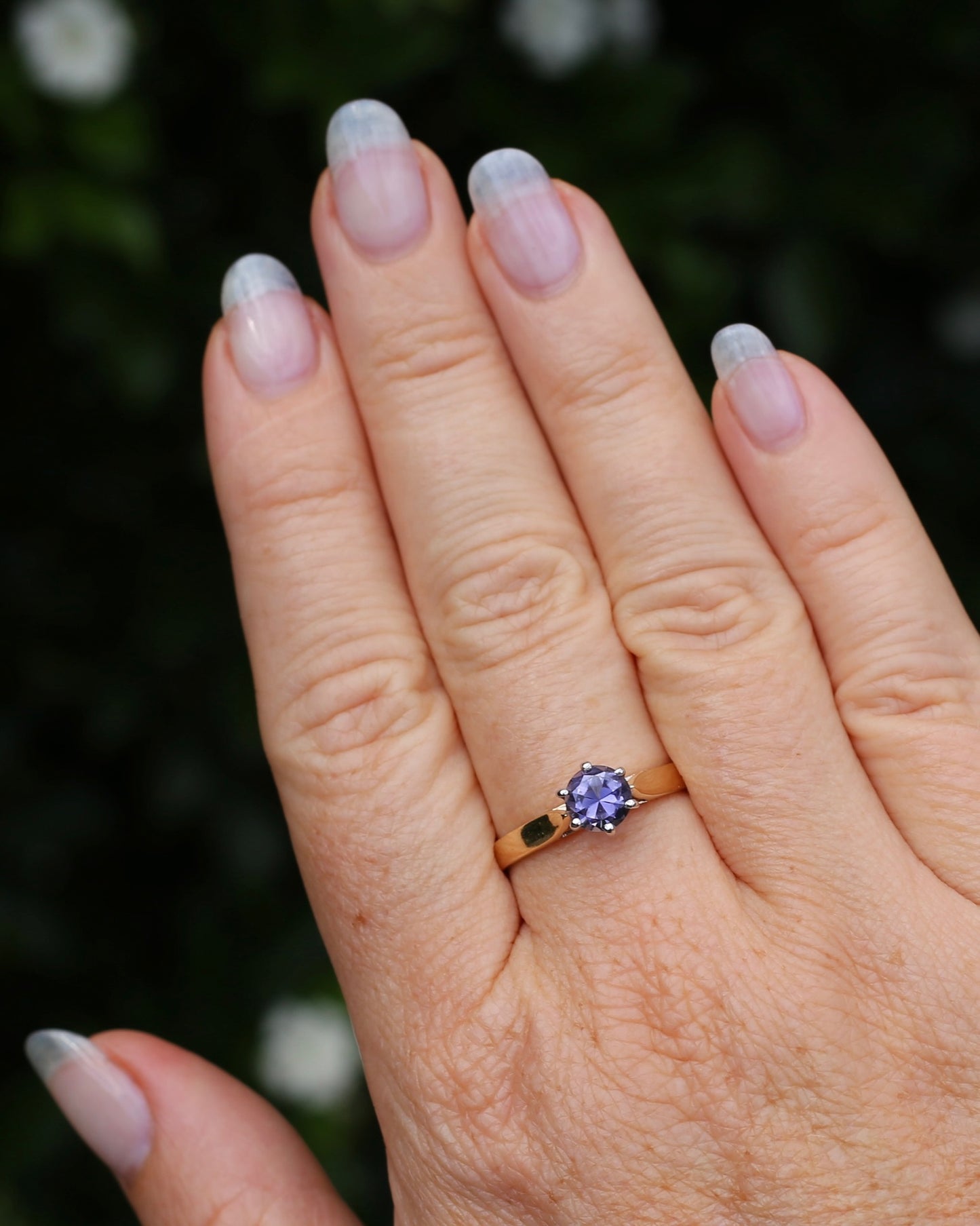 Hand Carved Australian Iolite Solitaire Ring, 9ct White and Yellow Gold, size S1/2 or 9.25, 3.03g