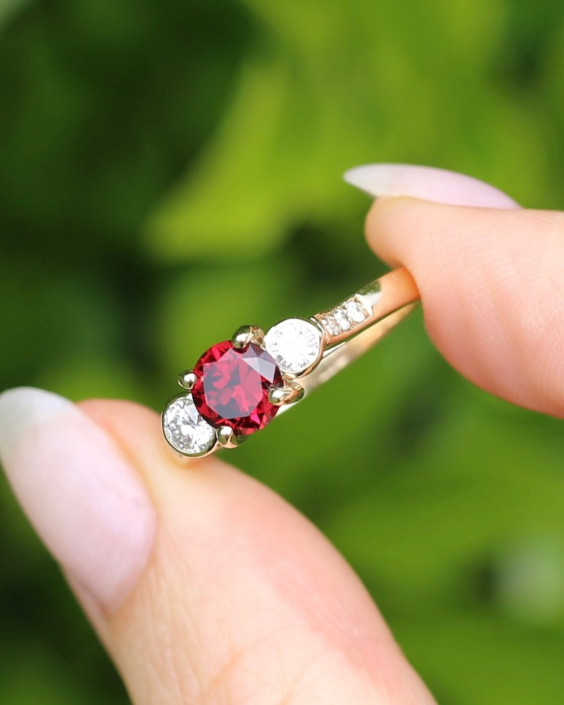 East African Rhodolite Garnet and Diamond Dais Trilogy, 9ct Yellow Gold, size S or 9.25