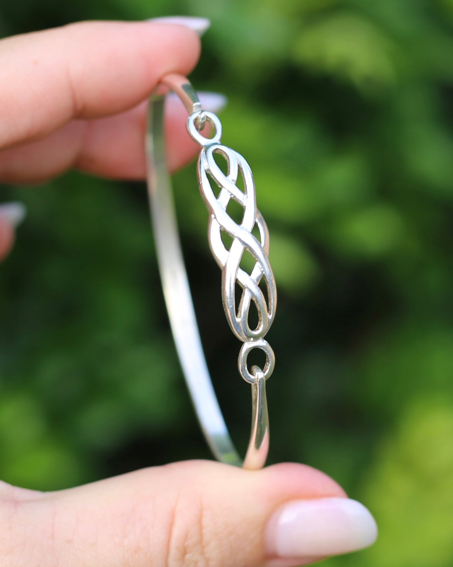 Vintage Celtic Knot Bangle, Sterling Silver, 10.95g