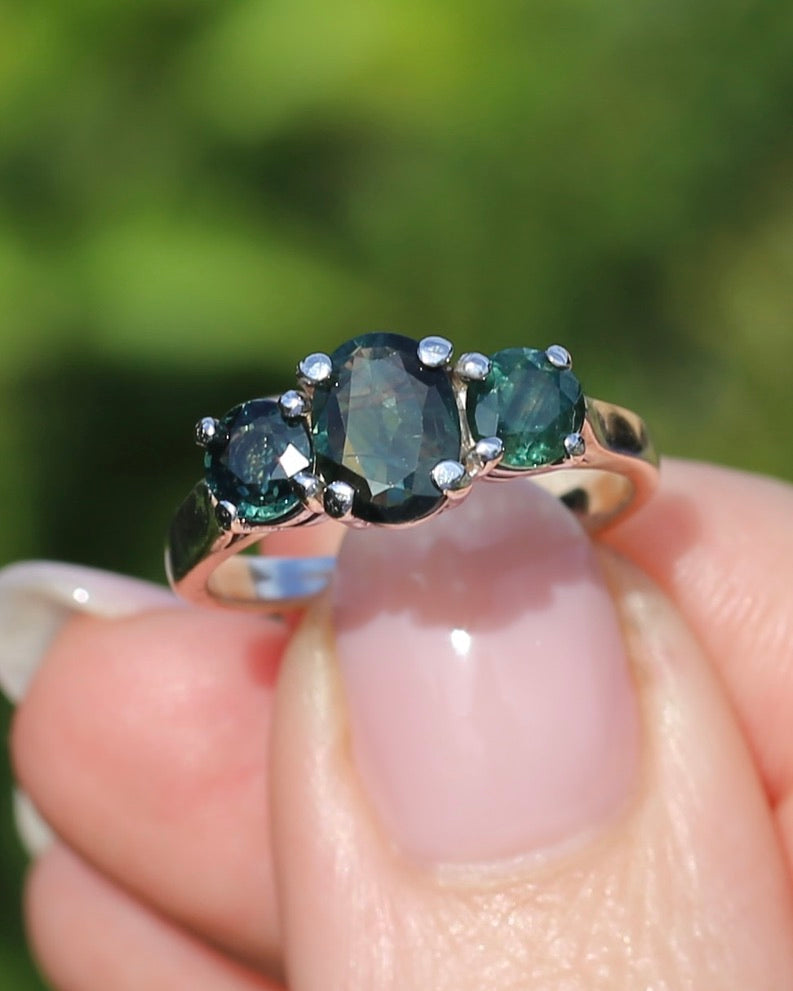 2.38ct Australian Sapphire Trilogy, Sterling Silver, size N1/2 or 7, 3.6g