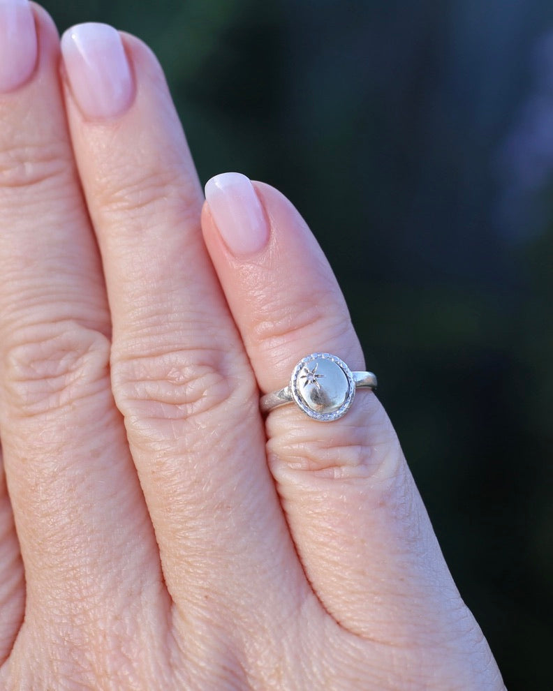 Mixed Metal Diamond Set Signet, 9ct Yellow Gold and Sterling Silver, size D1/2 or 2.25, 1.76g
