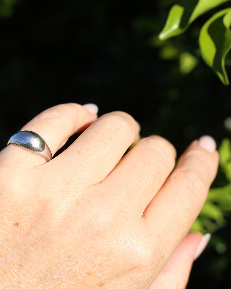 Vintage Silver Bombe Ring, Sterling Silver, size 6.25 or M, 2.6g