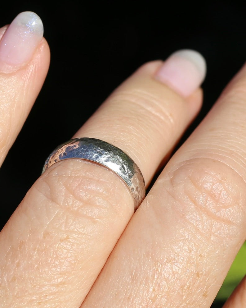 Textured, Hammered Finish Half Round Band, Sterling Silver, size L1/2 or 6 - will fit more like K1/2 or 5.5 due to width, 3.17g
