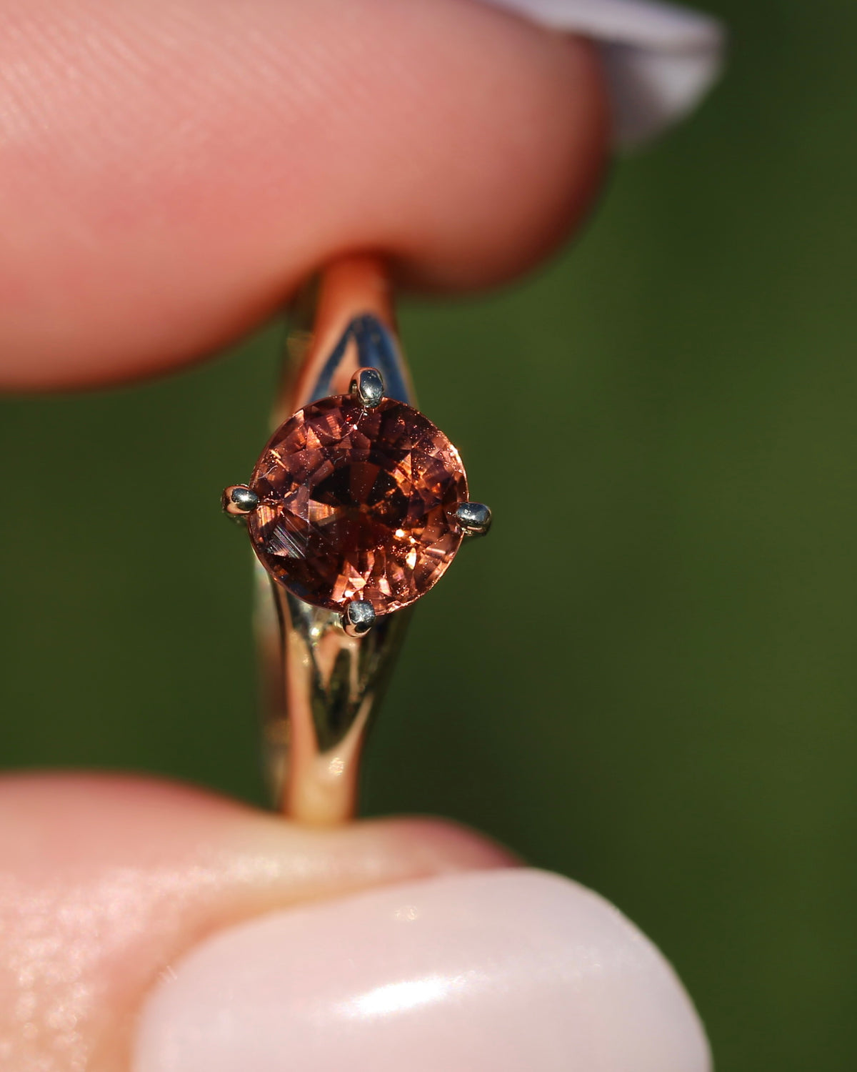 1.4ct Natural Peachy Orange Tourmaline Ring, 9ct Yellow Gold, size N1/2 or 7, 1.51g