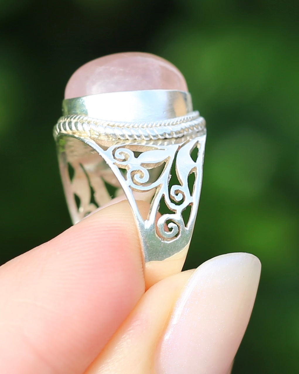 Rose Quartz Cabochon Ring, Sterling Silver, size P or 7.5 - fits more like an O or 7.25, 6.3g
