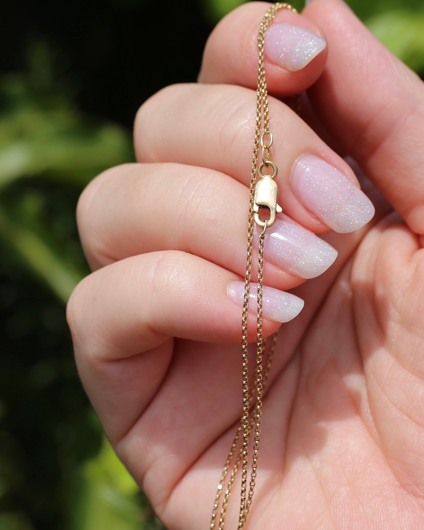 Italian Made 14ct Delicate Belcher Chain, 14ct Yellow Gold, 48.5cm or just over 19 inches, 1.82g