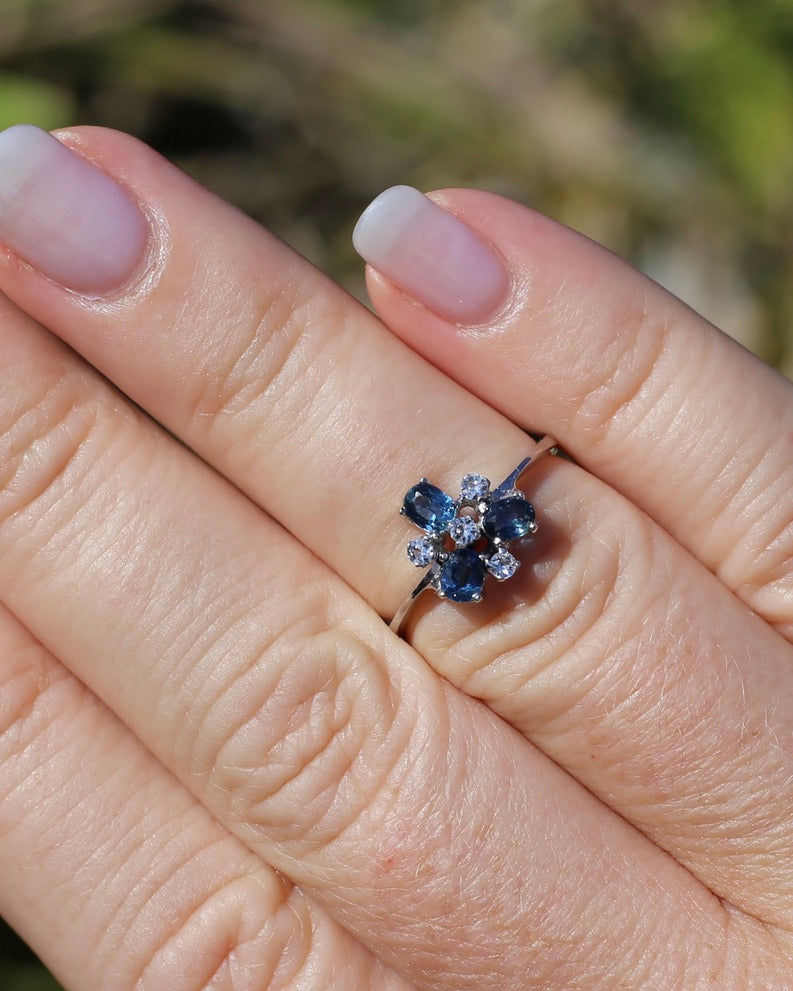 Vintage Parti Sapphire and White Quartz Cluster Ring, 9ct White Gold, size M or just over 6, 1.7g