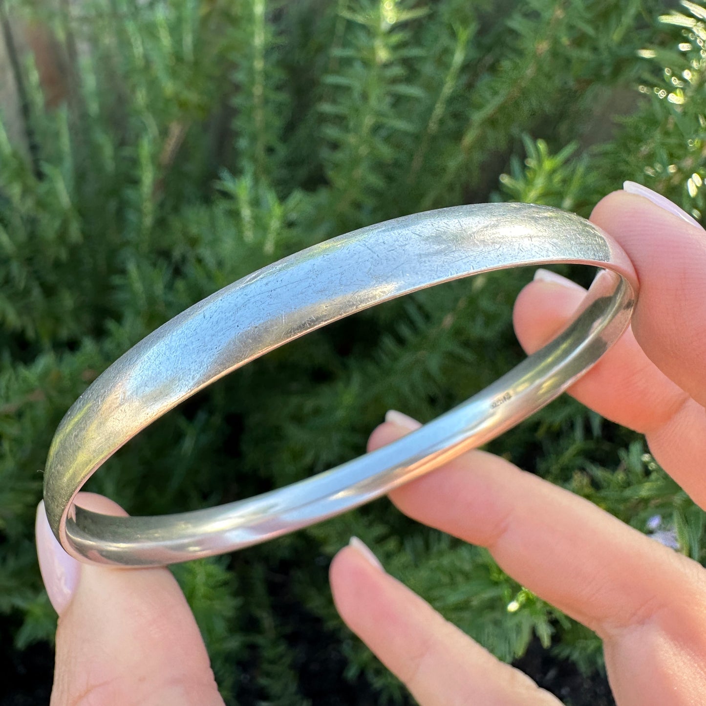 Vintage New Zealand Half round 6.75mm Silver Bangle 66mm internal diameter, 28.3g