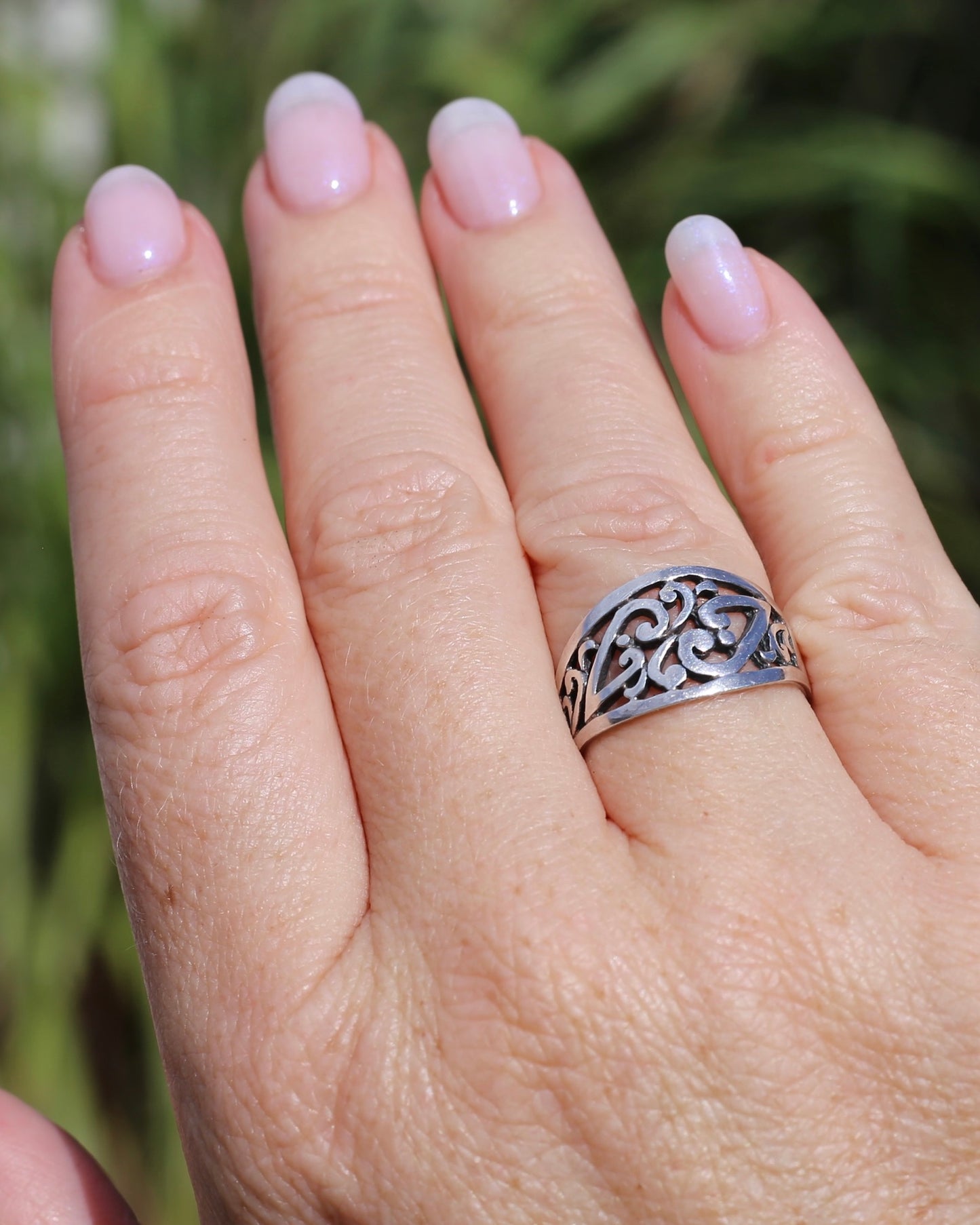 Hand Carved Flat Swirl J Ring, Sterling Silver, size R or 8.5 - fits more like a Q1/2 due to width, 3.78g