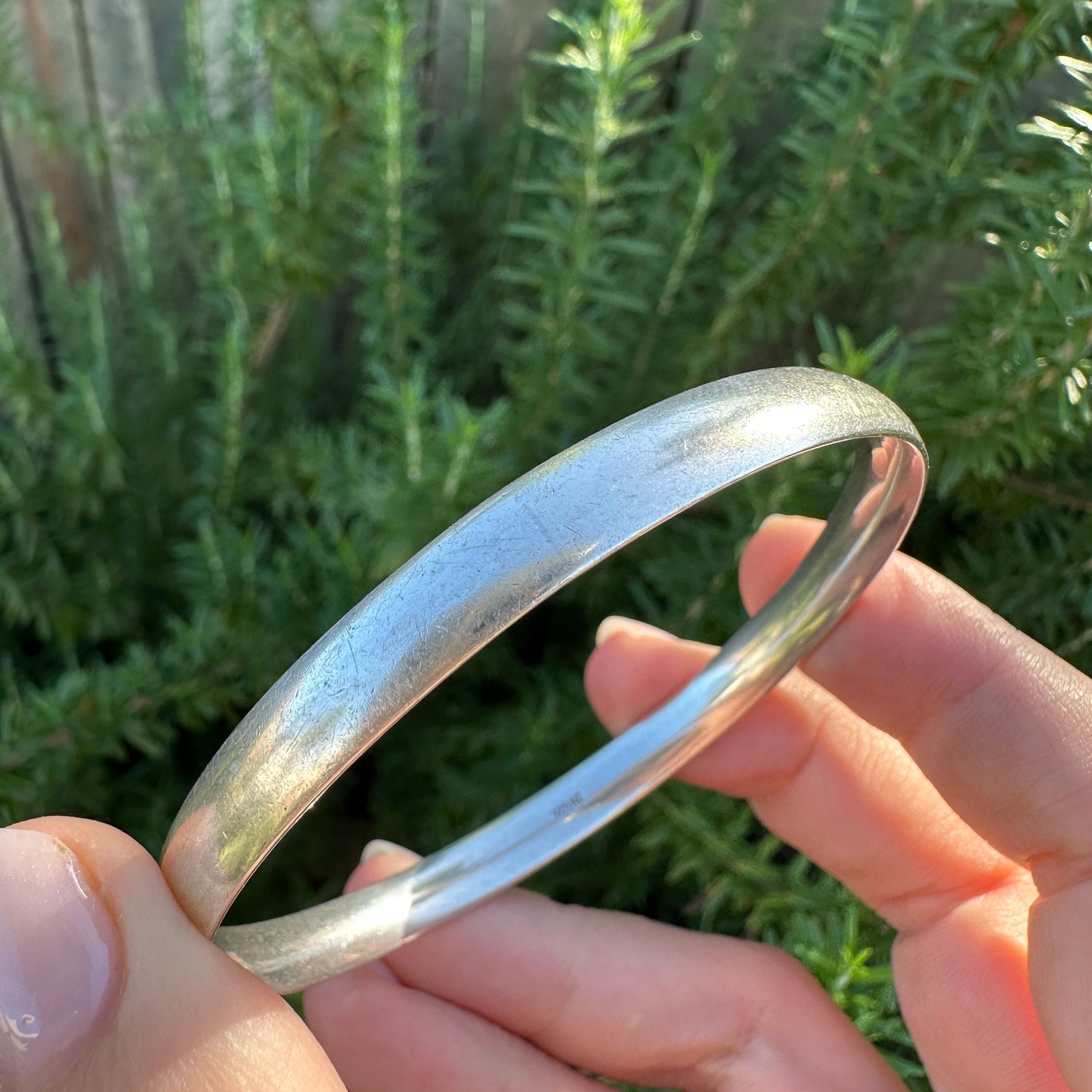 Vintage New Zealand Half round 6.75mm Silver Bangle 66mm internal diameter, 28.3g