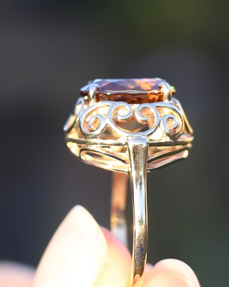 6.9ct Oval Natural Zircon in Raised Filigree Setting, 10ct Yellow Gold, size M1/2 or 6.5, 4.83g