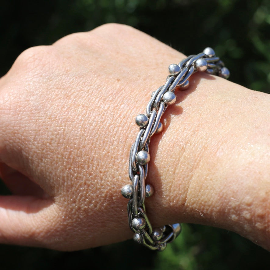 Chunky Silver Bracelet with Overlapping Loops and Dot Ball Detail, 45.3g