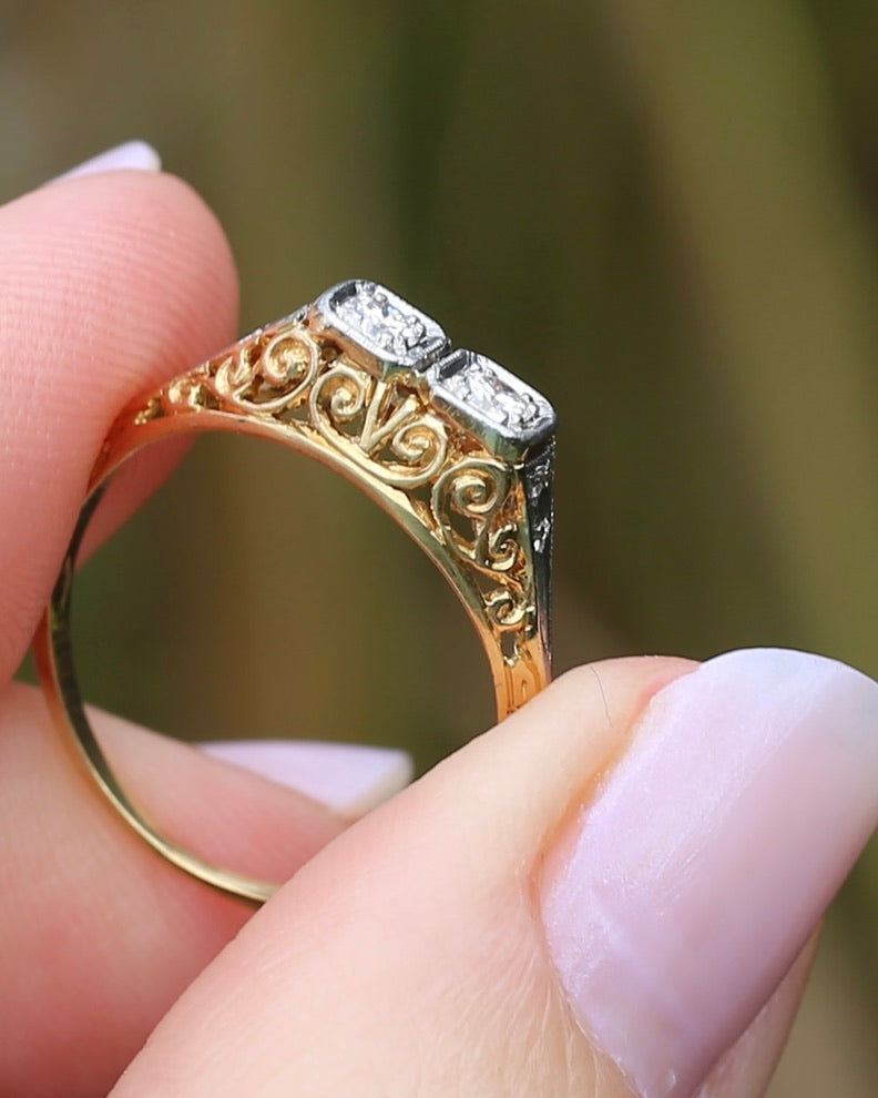 Circa 1910 Antique Toi Et Moi Transitional Cut Diamond Ring, 18ct Yellow Gold and Platinum, size N or just over 6.5, 2.42g, with valuation