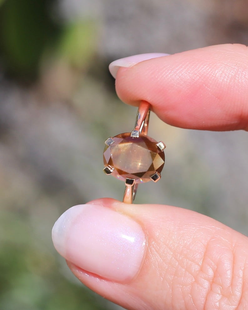 ON HOLD 3.95ct Fancy Cut Tanzanian Umba Sapphire in Vintage 9ct Yellow Gold, size L or 5.75, 2.80g