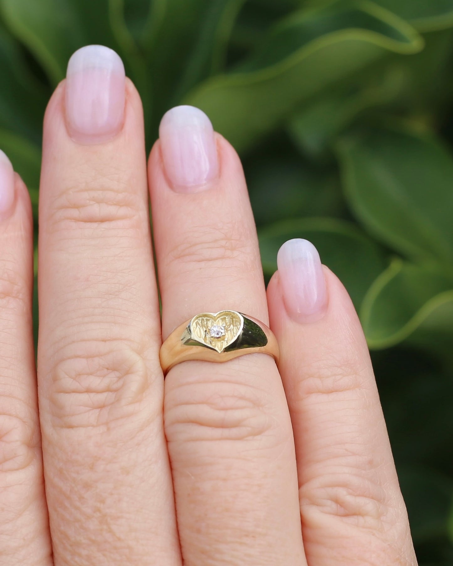 ON HOLD 1979 London Made Old Cut Diamond Heart Signet Ring, 9ct Yellow Gold, size J1/2 or 5, 2.48g