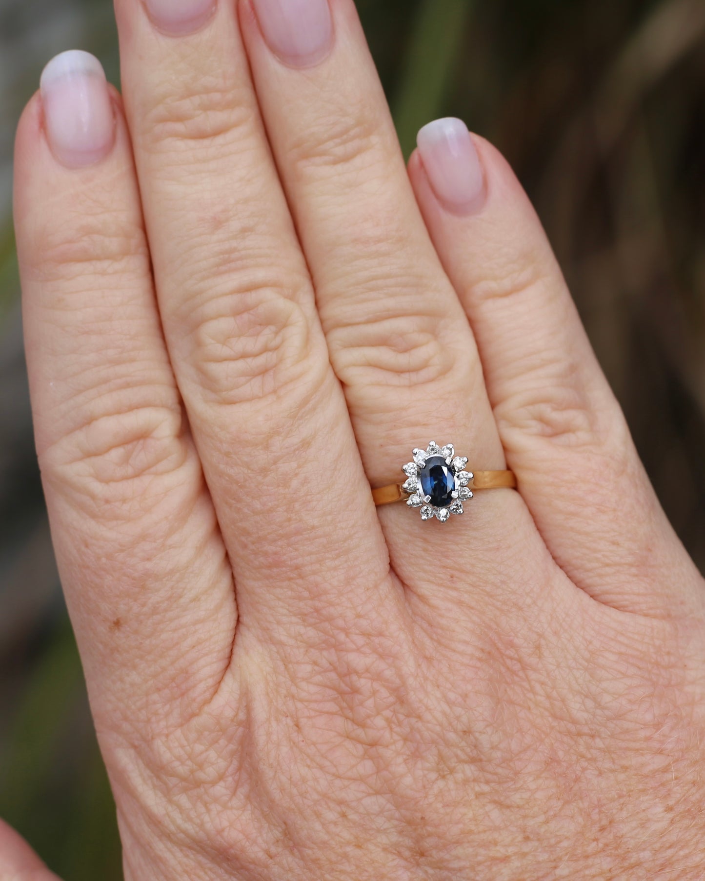 Natural Sapphire and Diamond Halo, 18ct White and Yellow Gold, size R or just over 8.5, 3,15g
