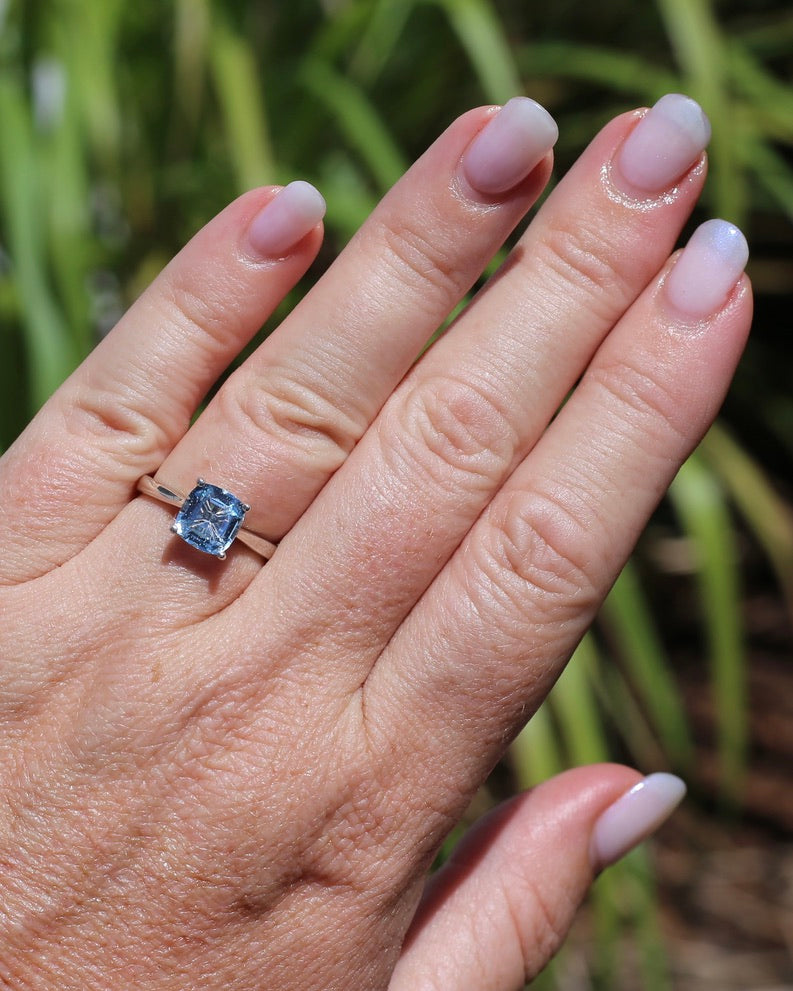 2.35ct Cushion Cut Blue Topaz Ring, Sterling Silver, size O1/2 or 7.25, 2.35g