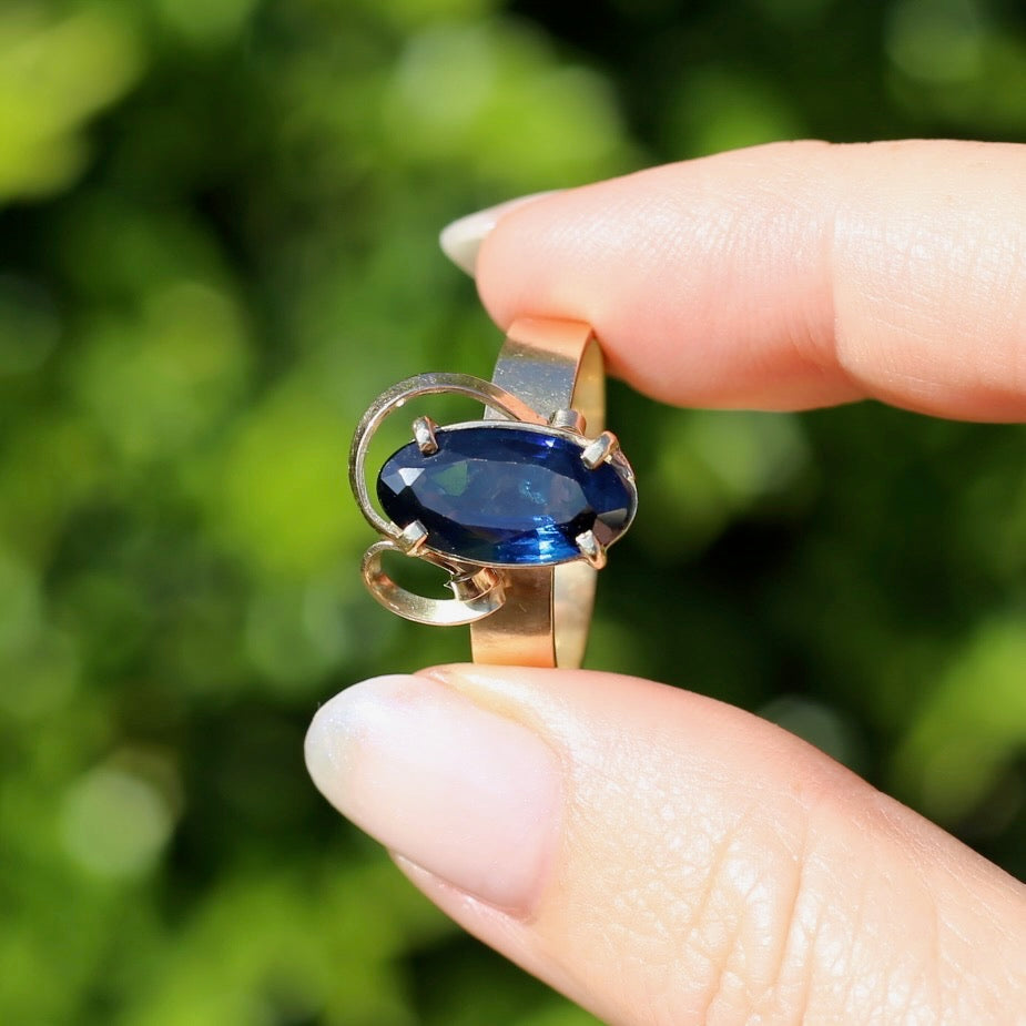 1980s 4ct Australian Parti Sapphire Retro Ring, 9ct Yellow Gold, size X or 11.5 (easily sizeable) with valuation