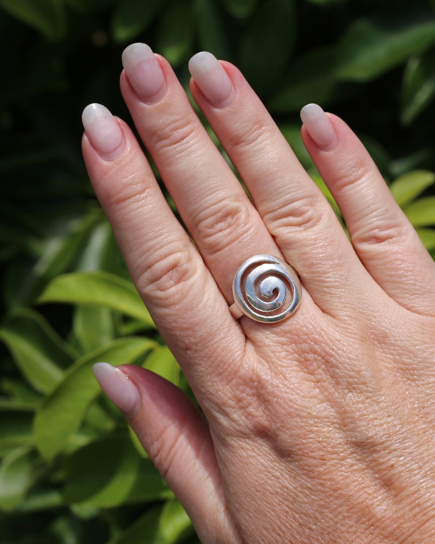 Silver Swirl Ring, Sterling Silver, size R1/2 or nearly 9, 6.6g
