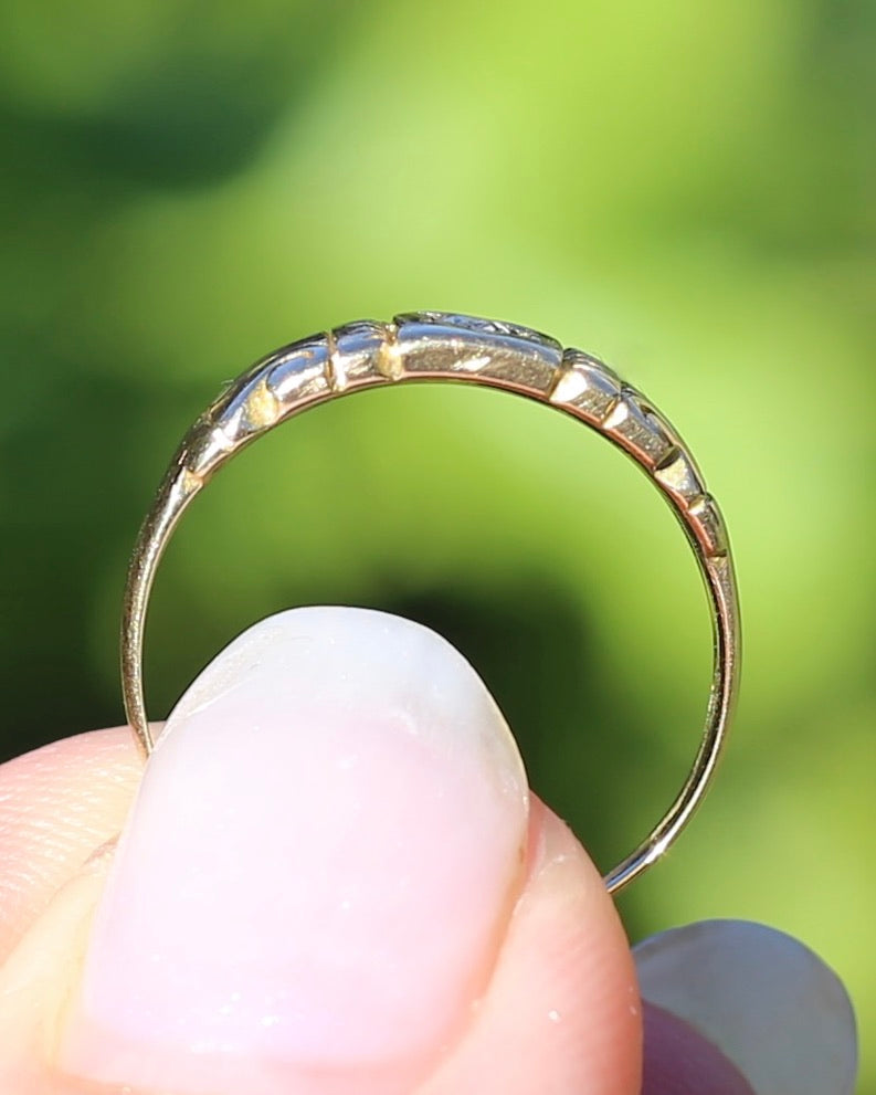 Antique 1898 Old Cut Diamond Star Set Carved Ring, 18ct Yellow Gold, size M1/2 or just under 6.5, 2.74g