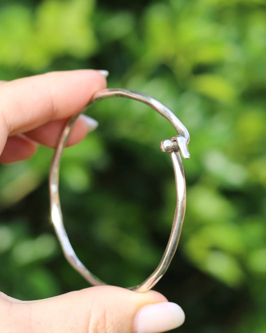 Hammered Finish Sterling Silver Bracelet with Nail Type Closure, Sterling Silver, 16.8g