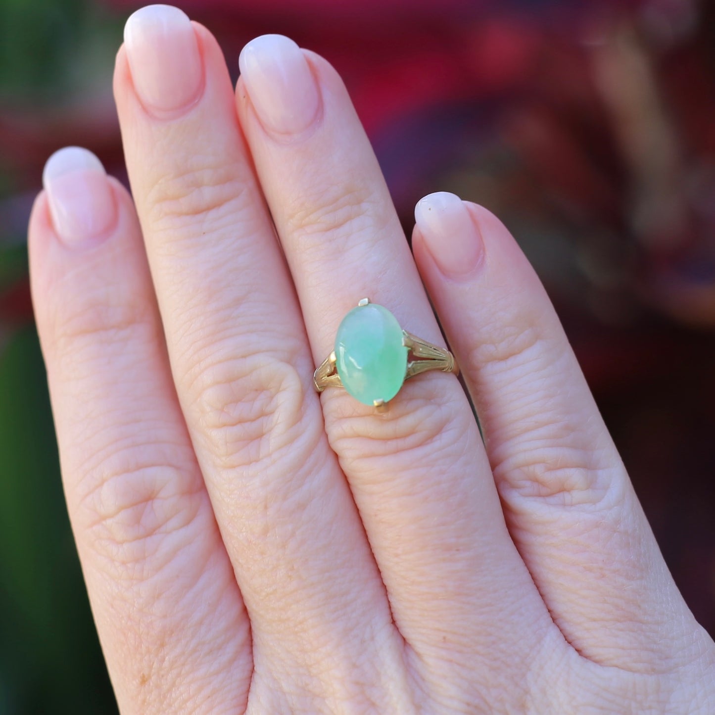 Apple Green Oval Jade Cabochon, 14ct Yellow Gold Claws with Fab Shoulders, size 5.5 or K1/2