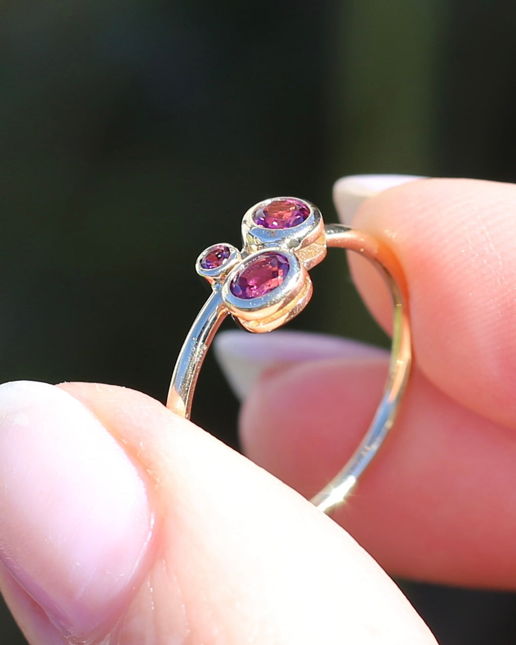 Rhodolite Garnet Three Stone Modern Bezel Set Bubble Trilogy, 9ct Yellow Gold, size O or 7.25, 1.75g