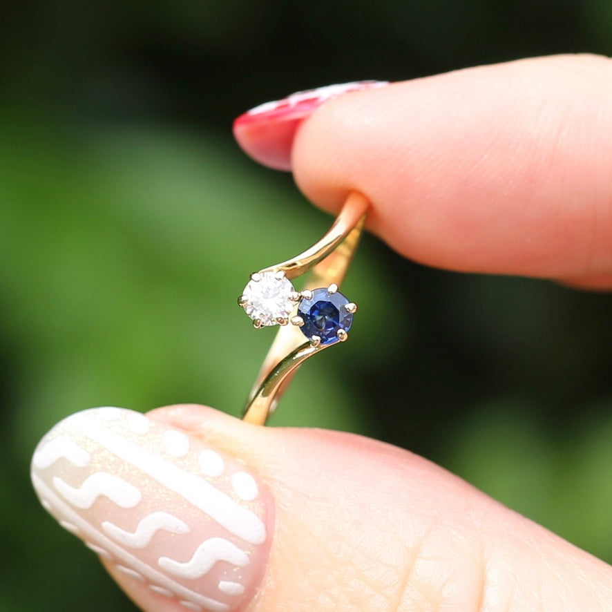 Sapphire and Diamond Toi et Moi, 18ct Yellow Gold, size N or 6.75