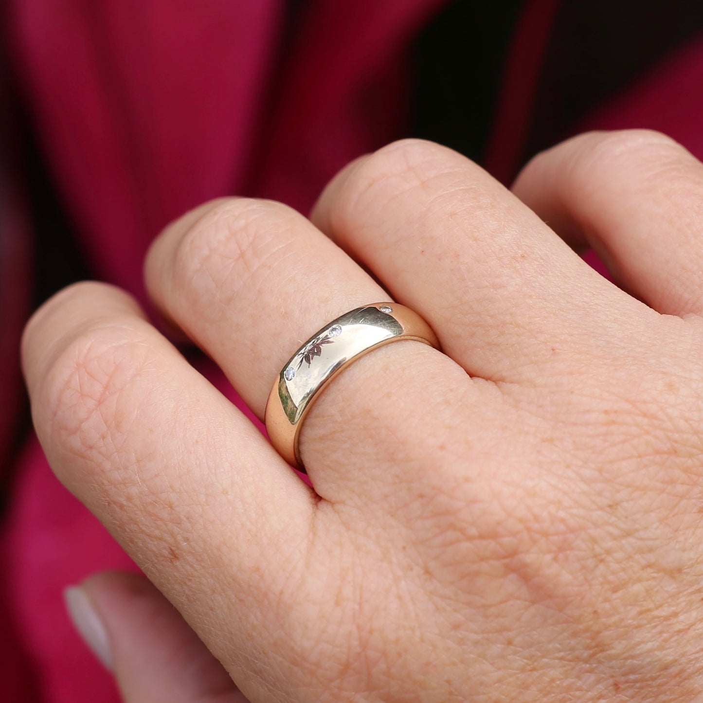 Chunky Half Round 9ct Gold Ring with 3 Punch Set Diamonds, 9ct Yellow Gold, size 8.5 or just under R