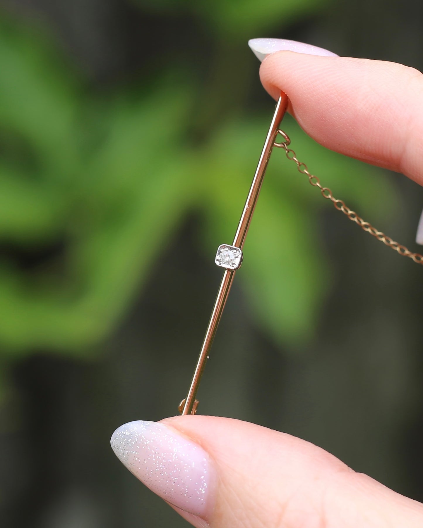 Antique 15ct Knife Edge Brooch with Old Cut Diamond, 15ct Old Gold with Platinum Top Setting, 2.65g