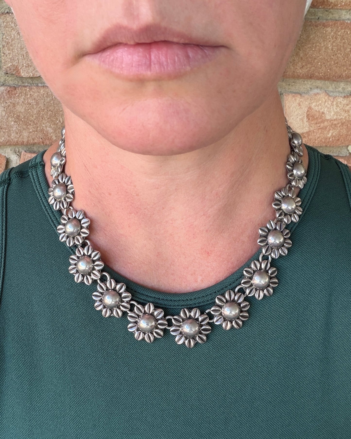 Chunky Vintage Mexican Silver Daisy/ Sunflower Necklace, Sterling Silver, 44cm or 17.25 inches, 98.52g