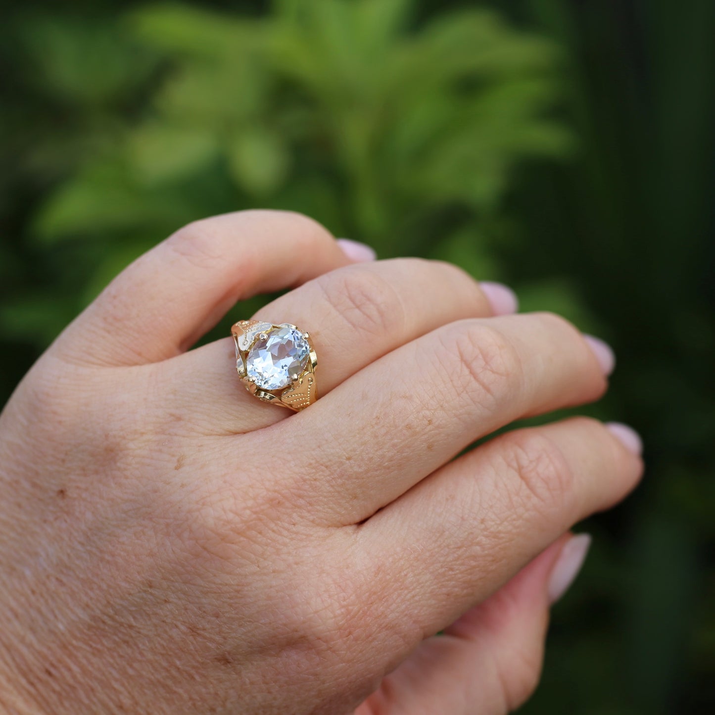 3.26ct Oval Natural Aquamarine in Hand Crafted 18ct Yellow Gold Ring, size P or 7.5, with Valuation