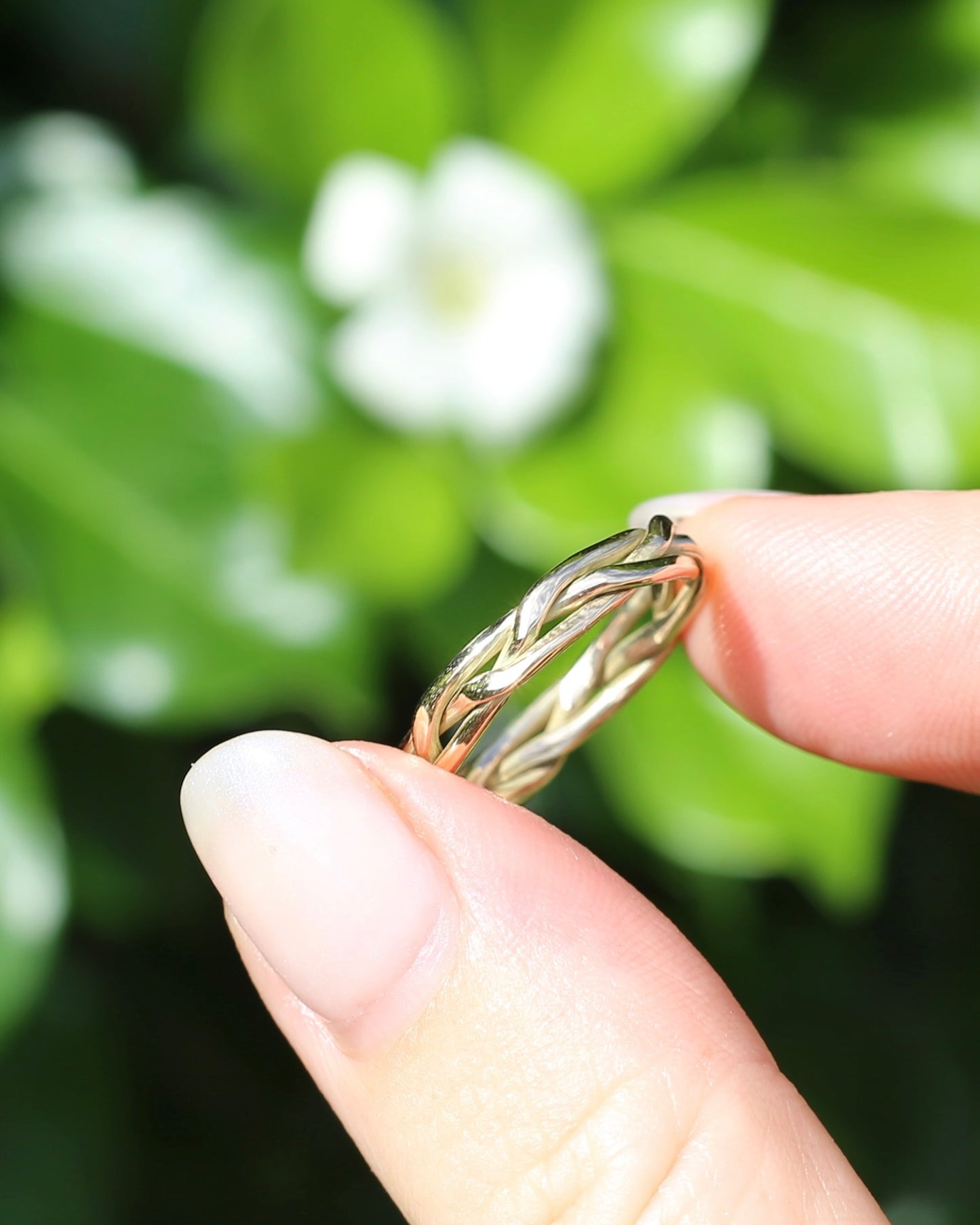 Reclaimed 9ct Yellow Gold Plaited Band, size N or 6.75