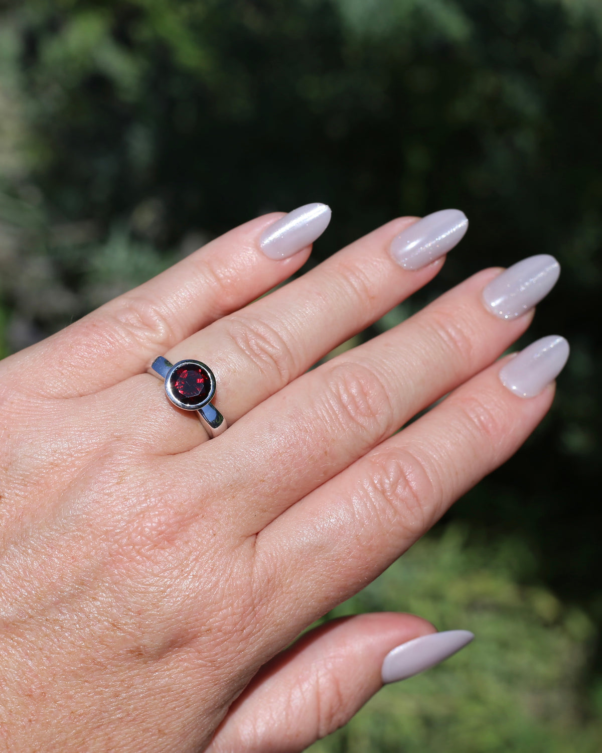9mm Round Garnet in Bezel Set Silver Ring, Sterling Silver, size 7 or just over N1/2, 4.16g