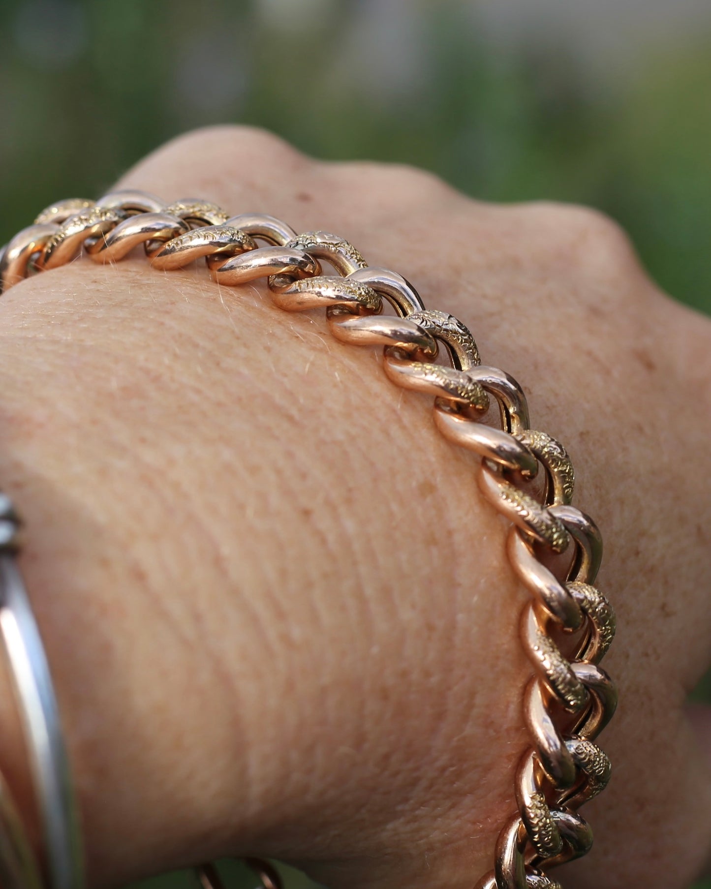 20.5cm Old Rose Gold Semi Hollow Day and Night Bracelet, 9ct Old Rose Gold, 17.29g