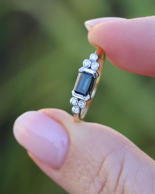 Vintage East West Set Natural Sapphire and Diamond Ring, 18ct Yellow and White Gold, size O or 7.25, 3.36g, with valuation
