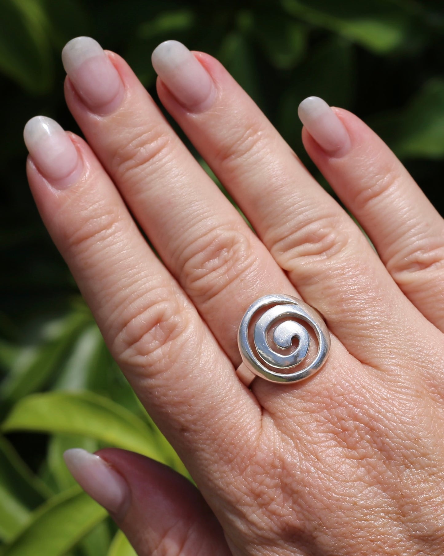 Silver Swirl Ring, Sterling Silver, size R1/2 or nearly 9, 6.6g