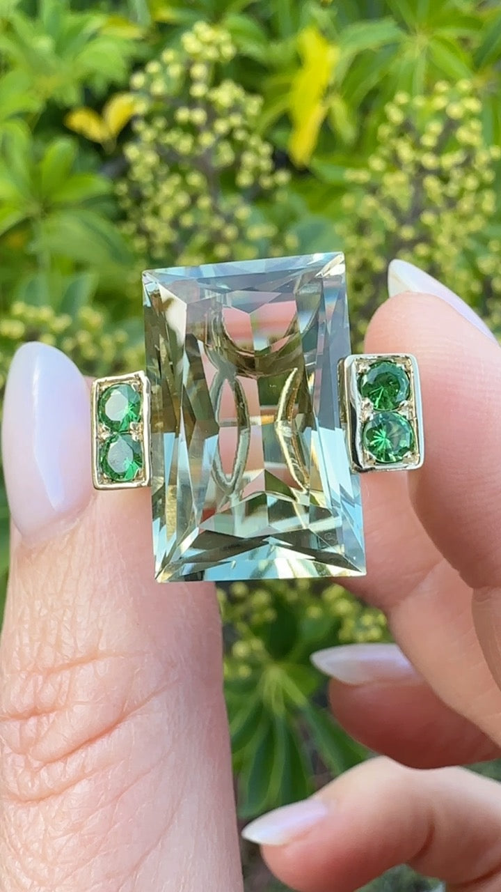 Vintage 15ct Prasiolite Green Quartz and Chrome Diopside Cocktail Ring, size U or 10