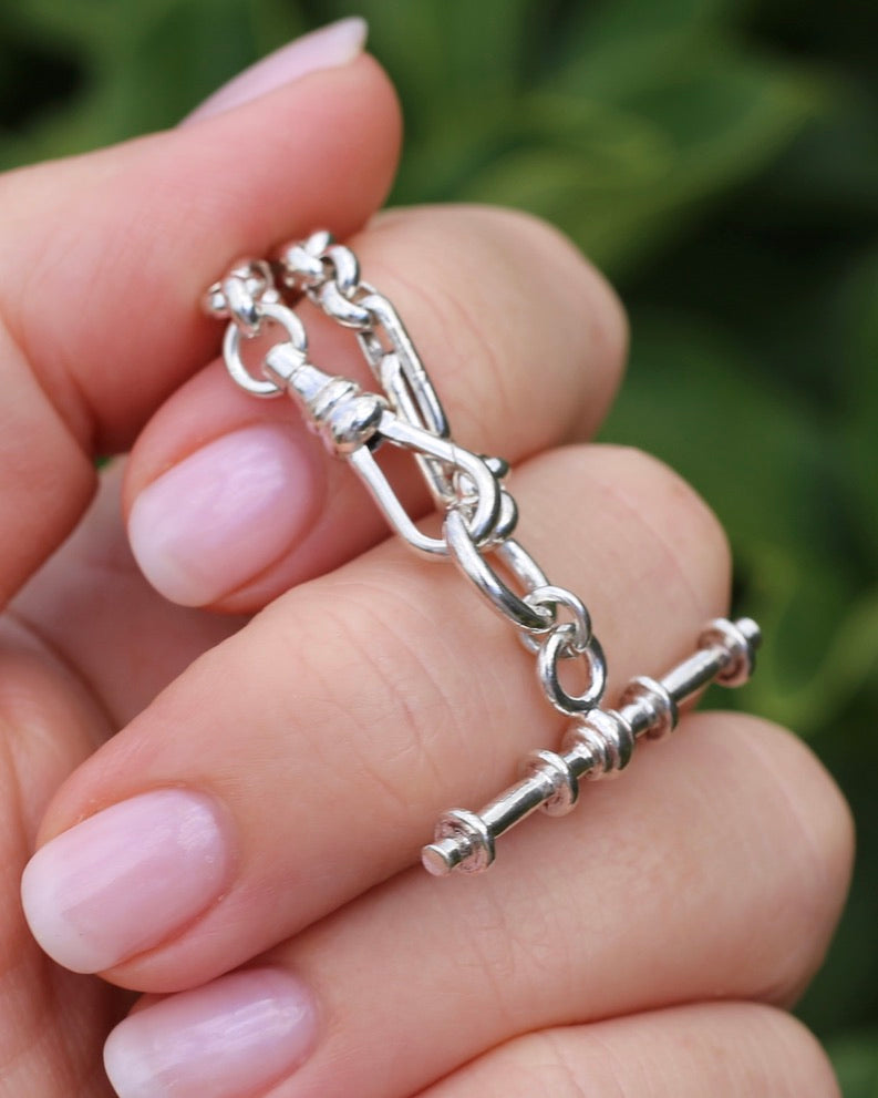 Trombone and Belcher Chain with Single Albert Swivel Clasp and T-bar, 45cm or 17.75 inches, 17.8g