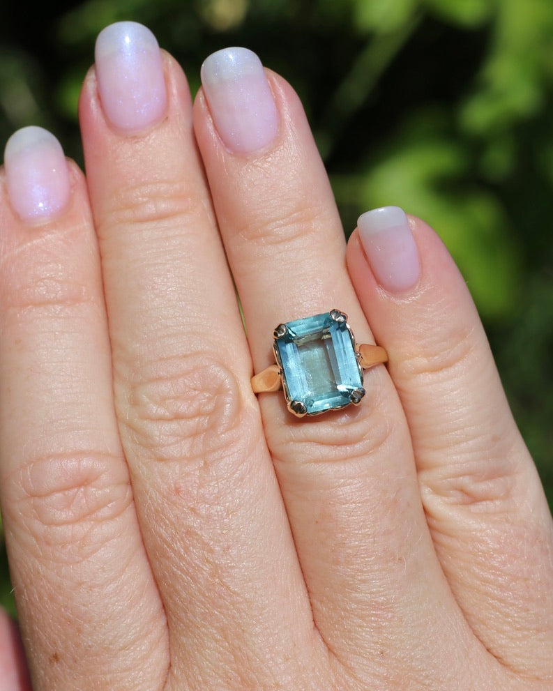 Second Glance - Natural 4.3ct Emerald Cut Aquamarine in Vintage 1963 London Made Ring, 9ct Yellow Gold, size K1/2 or 5.5, 3.04g