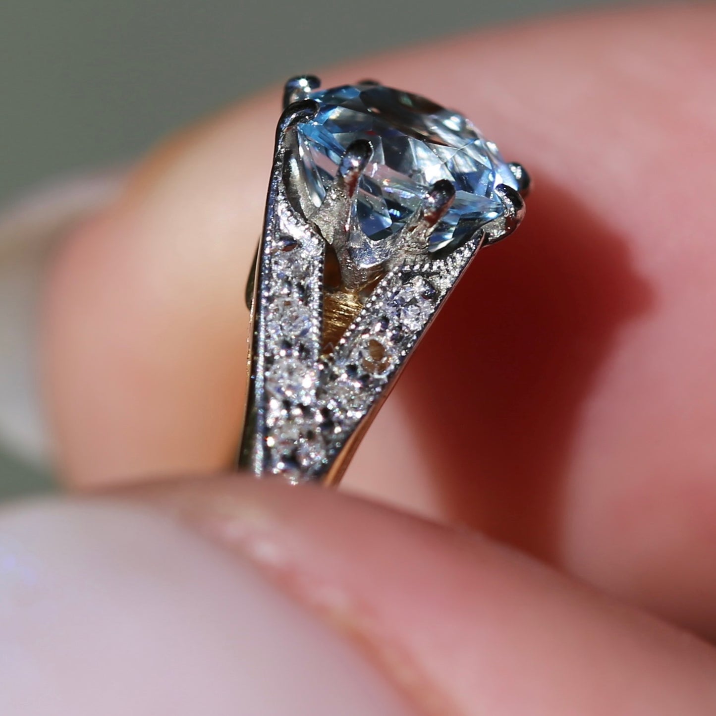 Pristine Early Australian 1930s Dunklings Blue Zircon & Diamond RIng, size L or just over 5.5