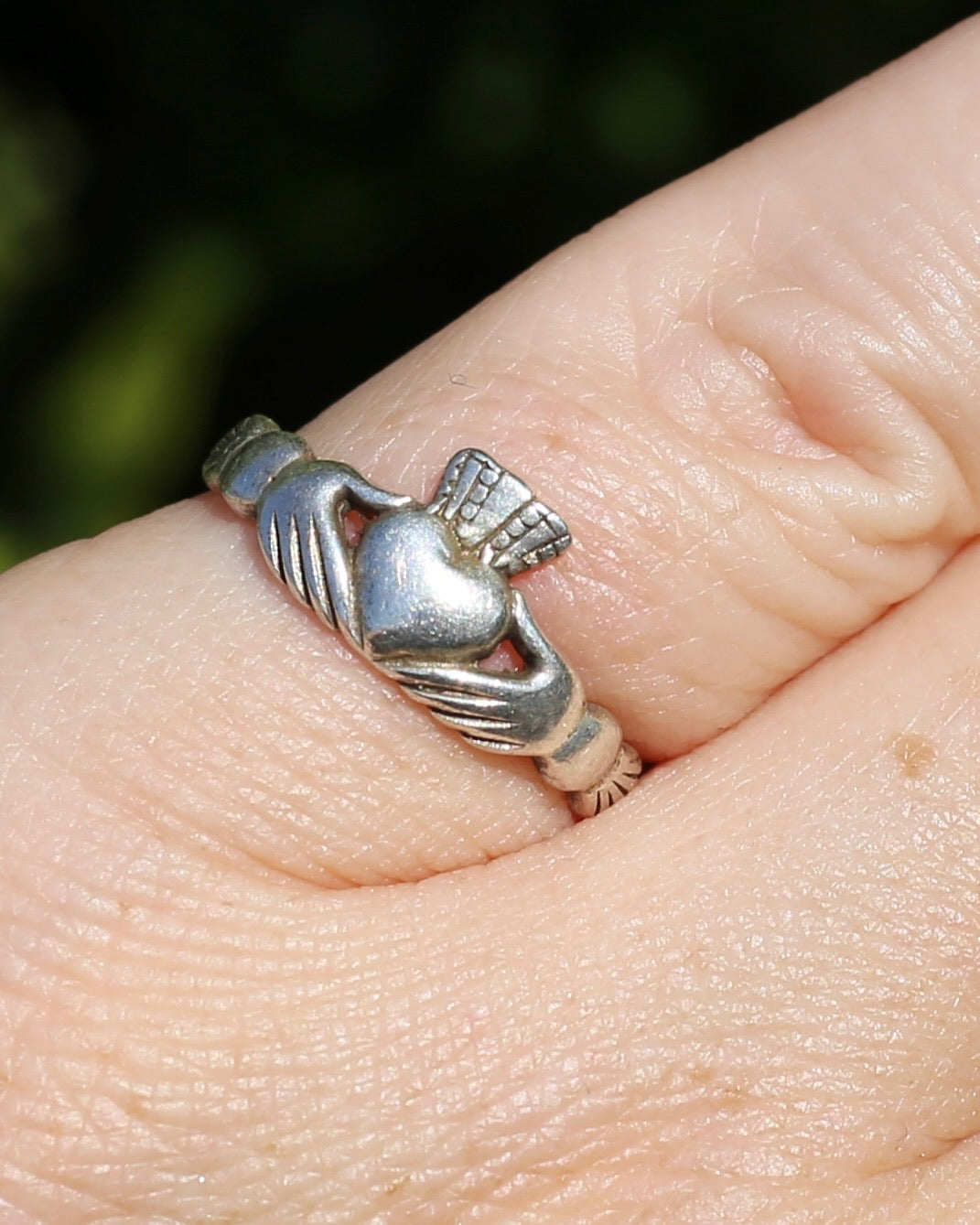 Irish Silver Claddagh Ring, 1.9g size L1/2 or 6