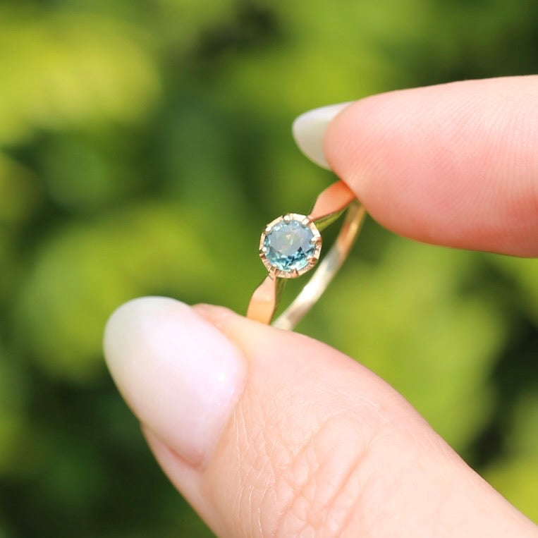 Seafoam Sapphire Solitaire in 8 Claw Setting, 9ct Yellow Gold, size L or just under 5.5